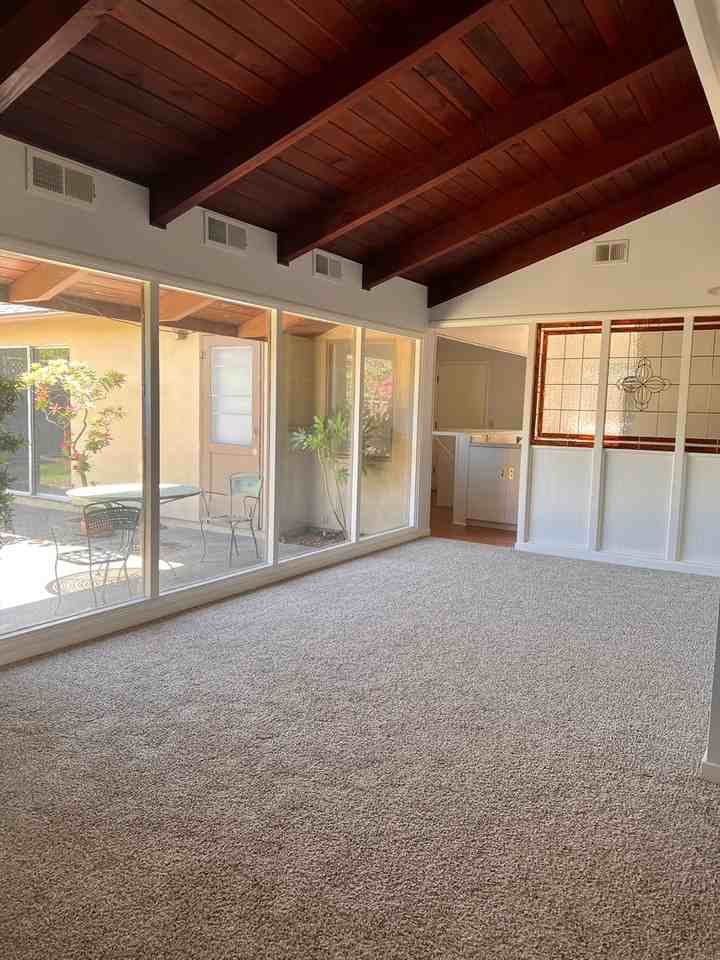 1143 Solana Dr - Photo 3 of 13