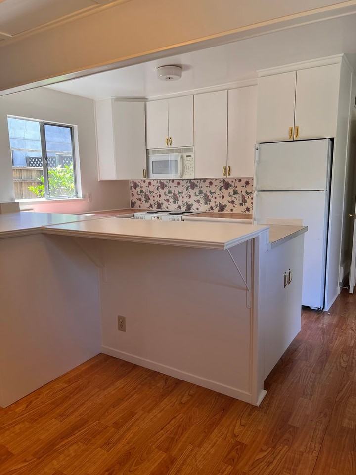 1143 Solana Dr - Photo 5 of 13
