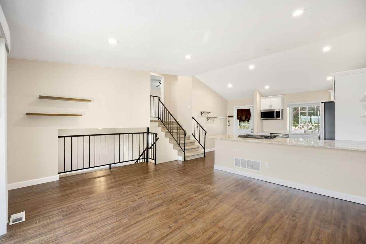 21205 E Ida Ave - Photo 5 of 16