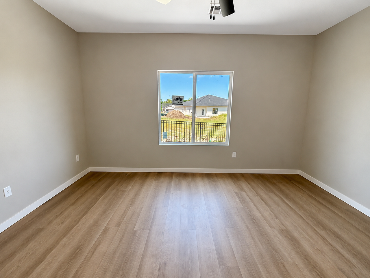 803/05 Fox Ridge - Photo 4 of 14