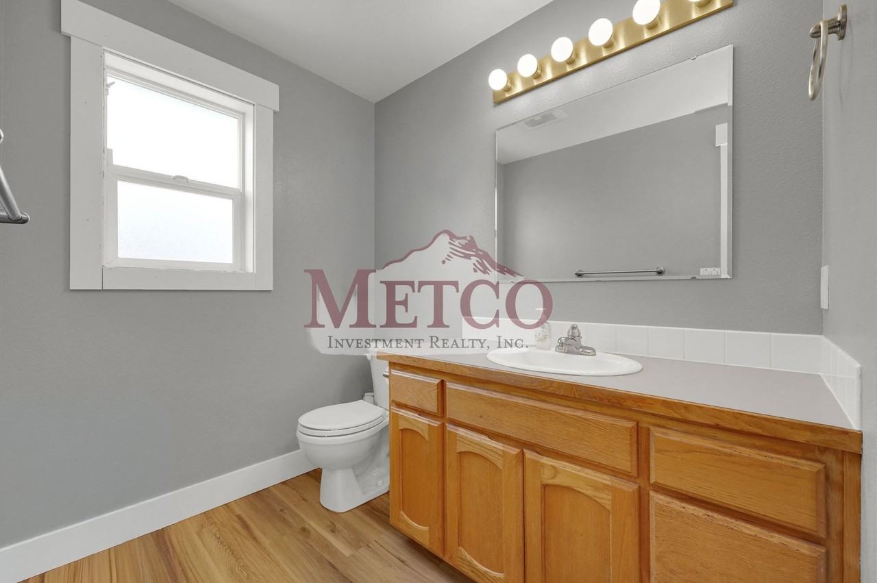 536 Creswood Dr - Photo 5 of 11