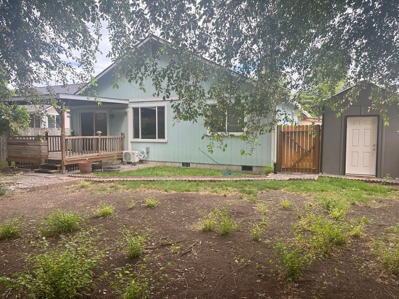 299 Wichman St S - Photo 4 of 17