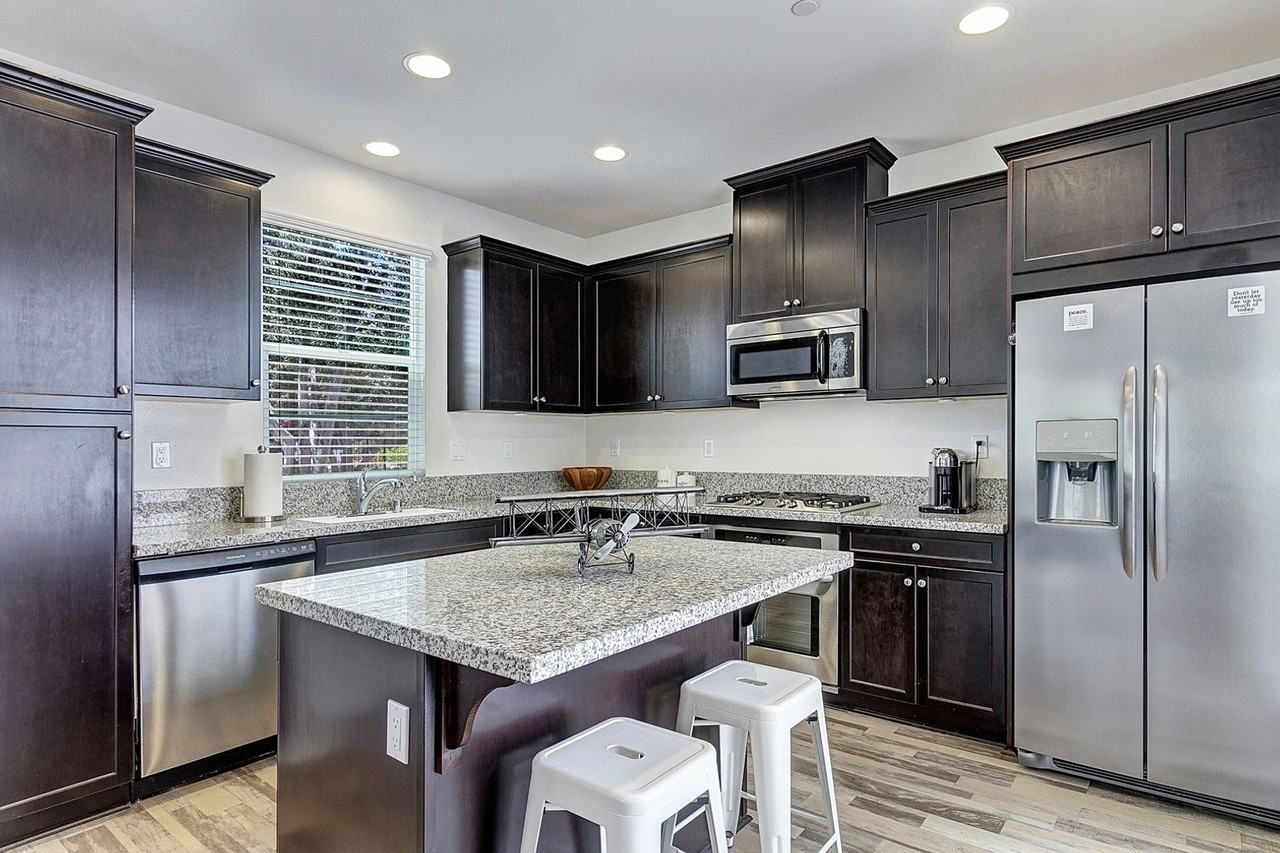 323 Paseo Gusto - Photo 7 of 28