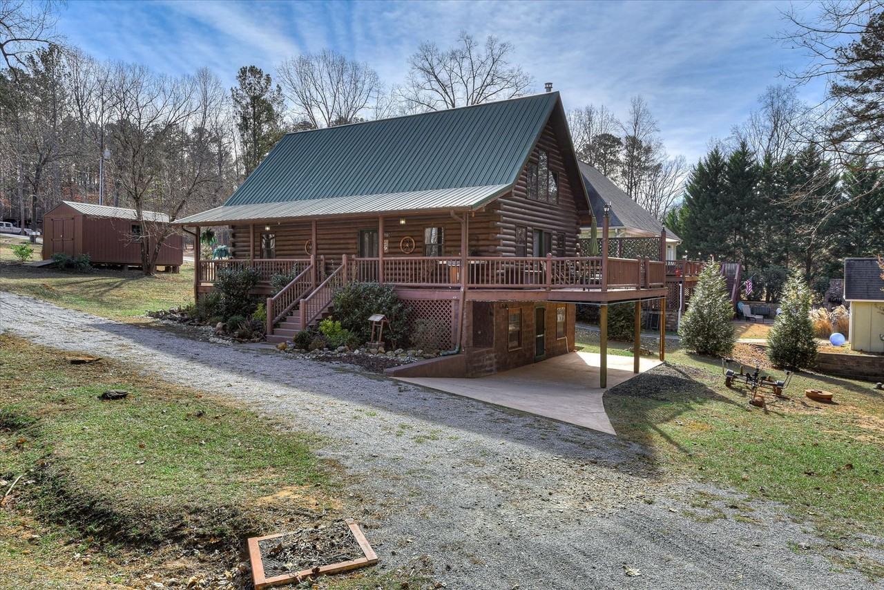 1700 Buckhead Rd - Photo 3 of 49