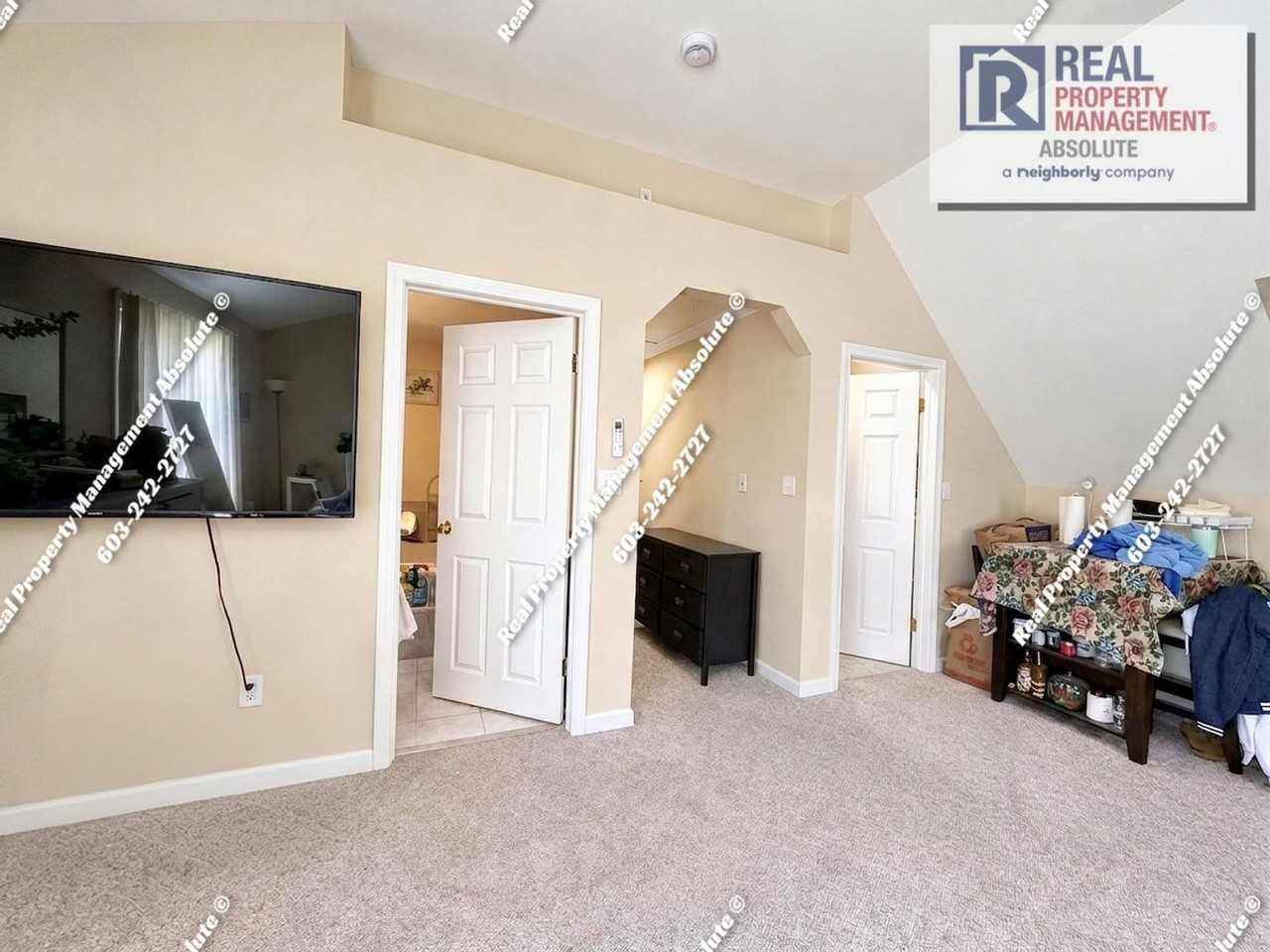 15 Indiana Dr - Photo 5 of 16