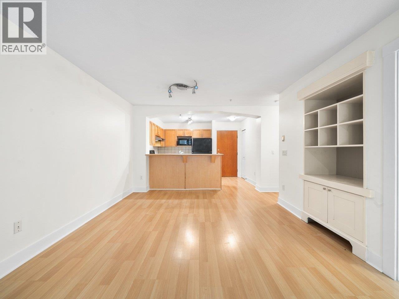 2338 Western Parkway #108 - Photo 7 of 24