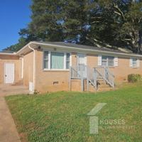 featured image of 4 Fargo Cir