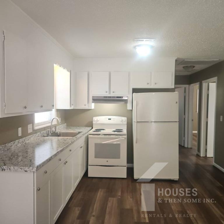 4 Fargo Cir - Photo 3 of 16