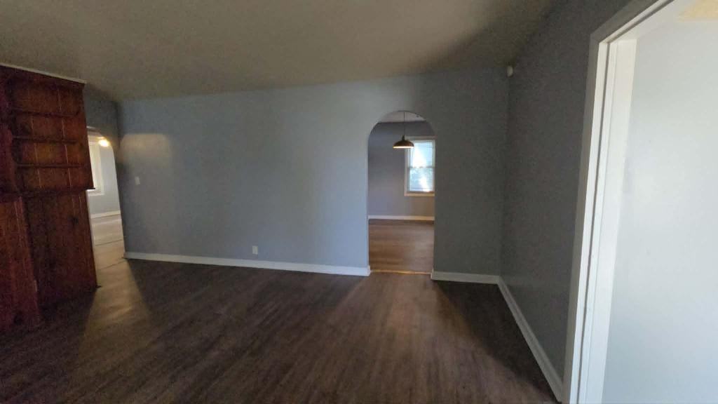 236 E Oklahoma St - Photo 2 of 15