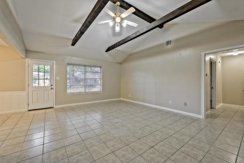 2327 Shadbury Ct - Photo 4 of 50