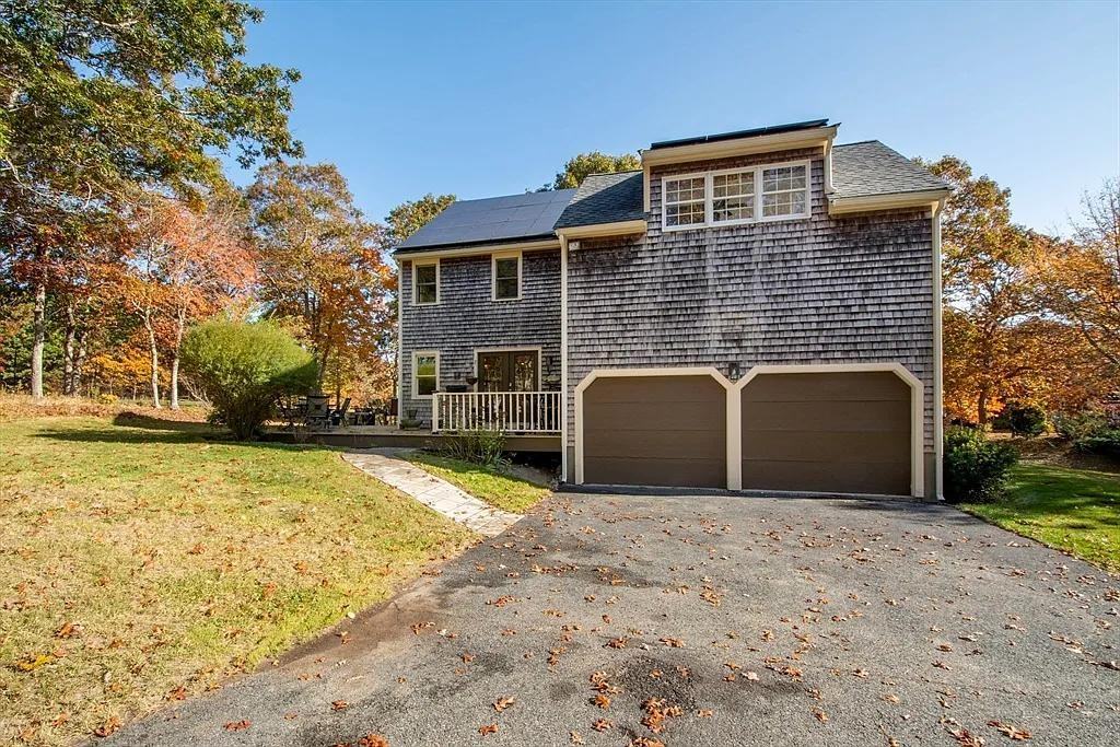 35 Nonantum Rd - Photo 7 of 23