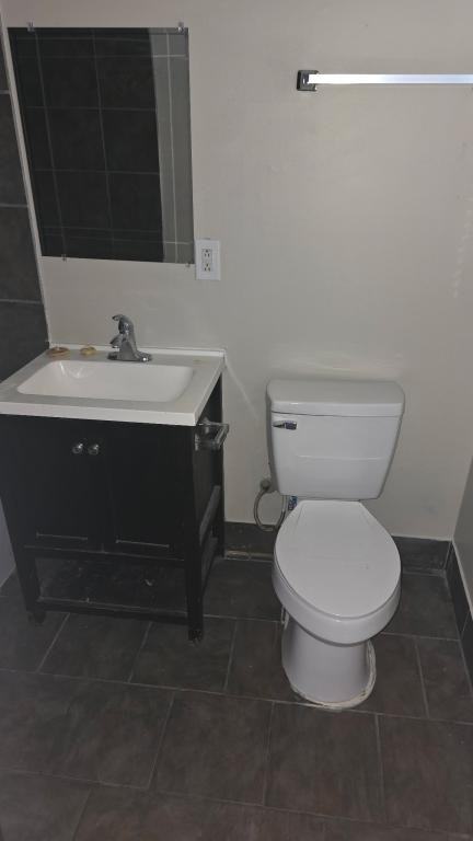 404 N Houston Rd - Photo 3 of 7
