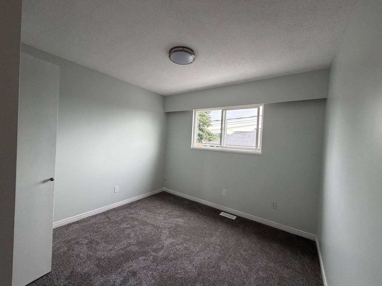 7810 15th Street - Photo 5 of 20