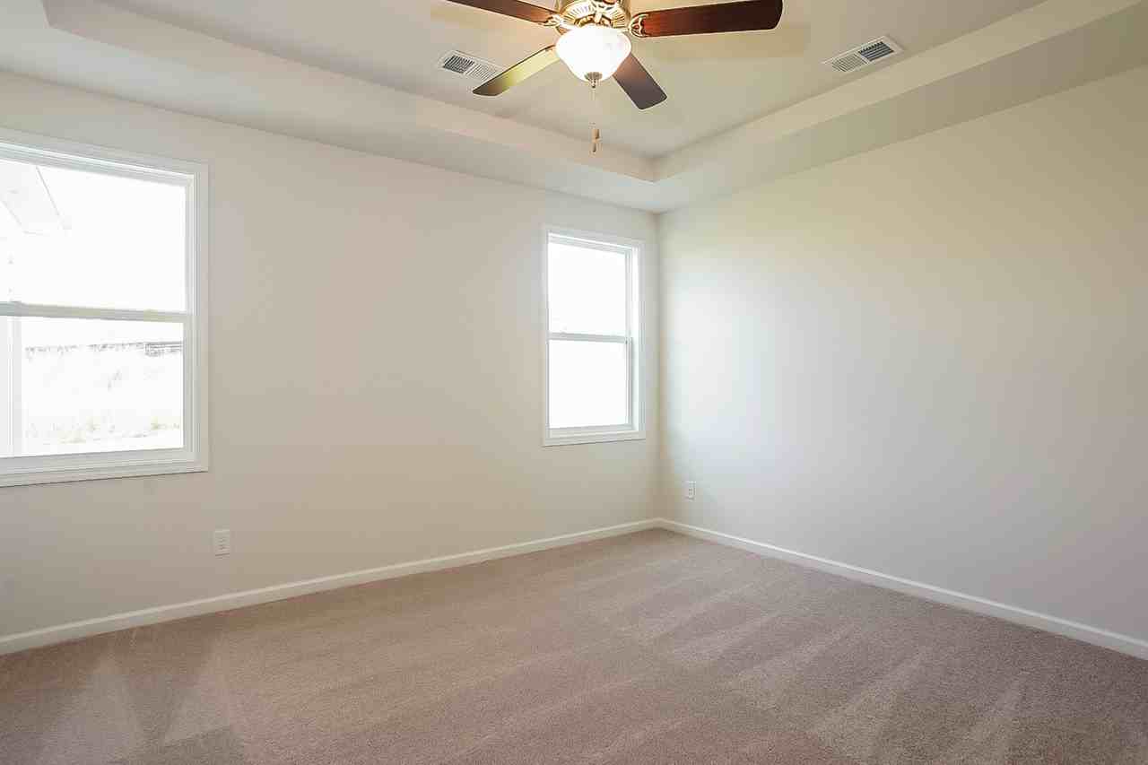 711 Courtland Dr - Photo 7 of 16