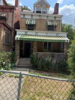 featured image of 142 Robinson St