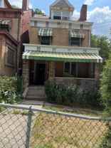 142 Robinson St - Photo 1 of 1