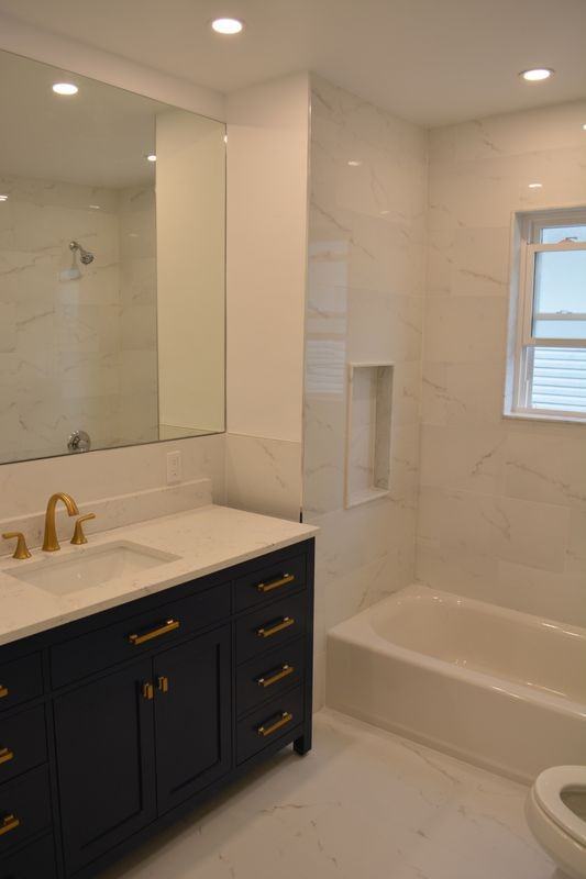 310 Columbus Pkwy - Photo 2 of 6