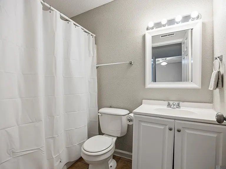 844 Hammond Manor Dr - Photo 6 of 9
