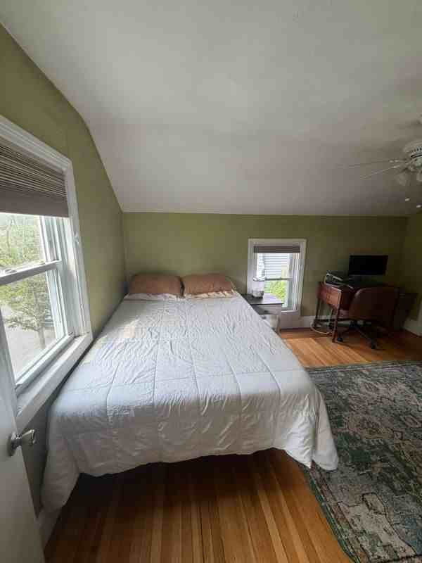 20 Lincoln Ave - Photo 7 of 24