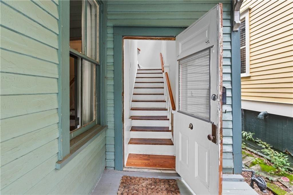 235 Elizabeth St Ne ##B - Photo 2 of 26