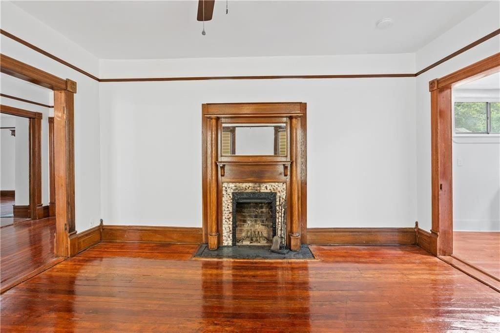 235 Elizabeth St Ne ##B - Photo 7 of 26