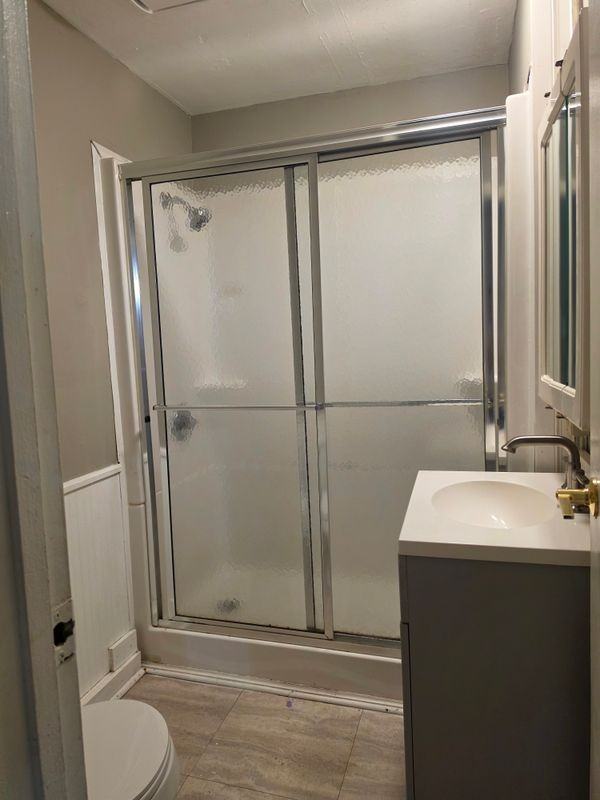113 Lawrence St - Photo 2 of 8