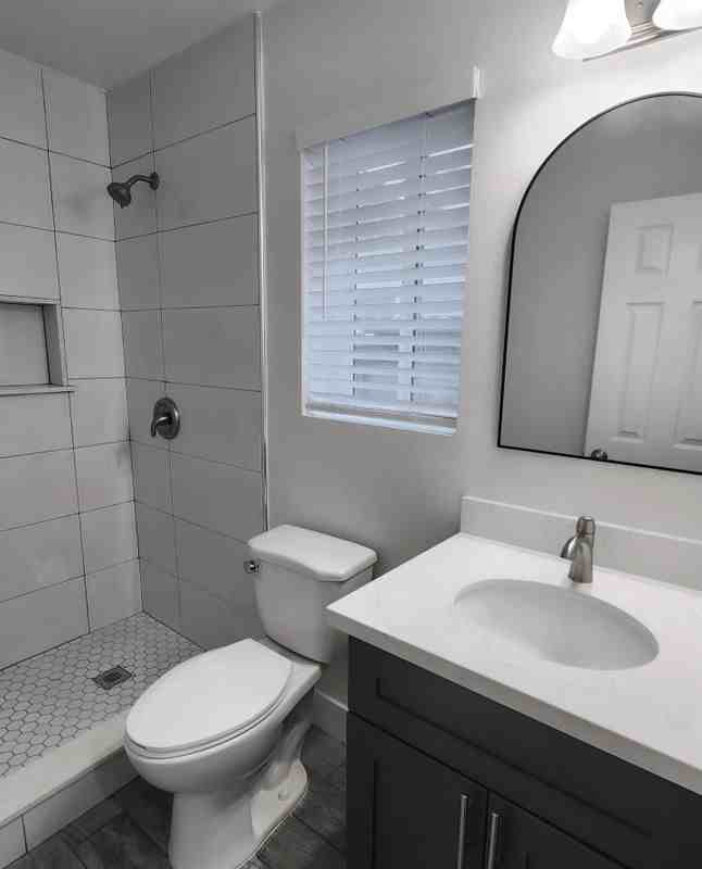 4031 S F St - Photo 3 of 5