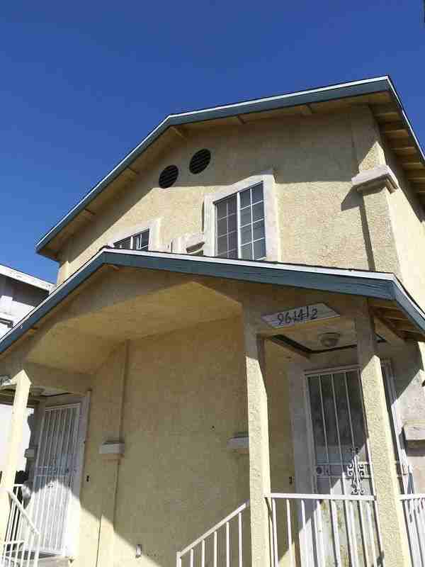 9614 S Main St - Photo 2 of 3