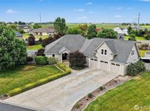 5027 Road K.8 Northeast - Photo 1 of 1