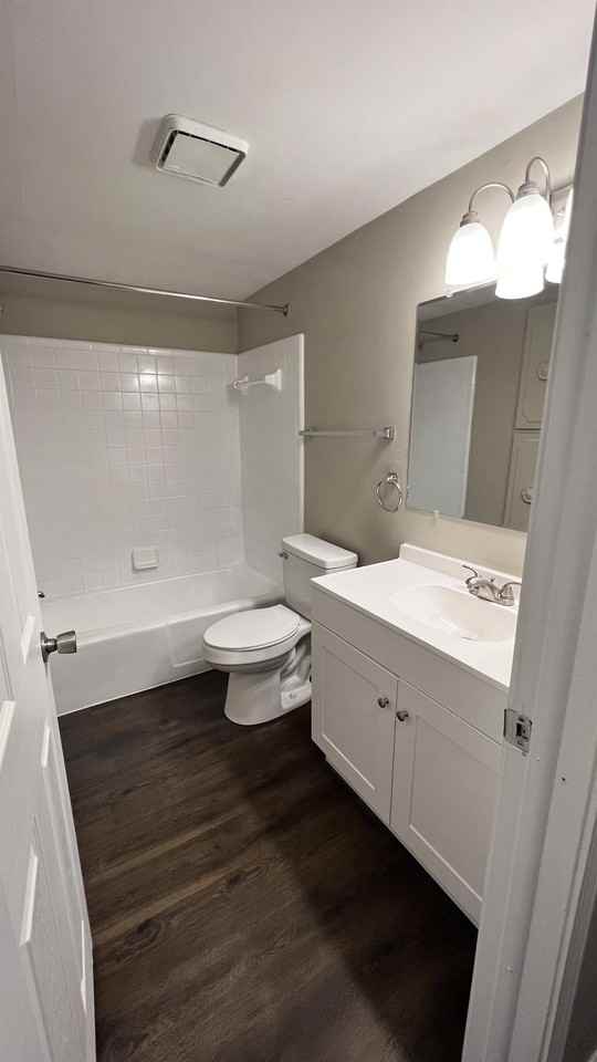 23700 W Warren St #7462 - Photo 3 of 7