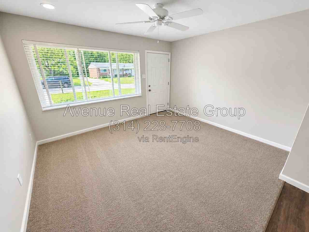236 Solon Dr #C - Photo 3 of 8