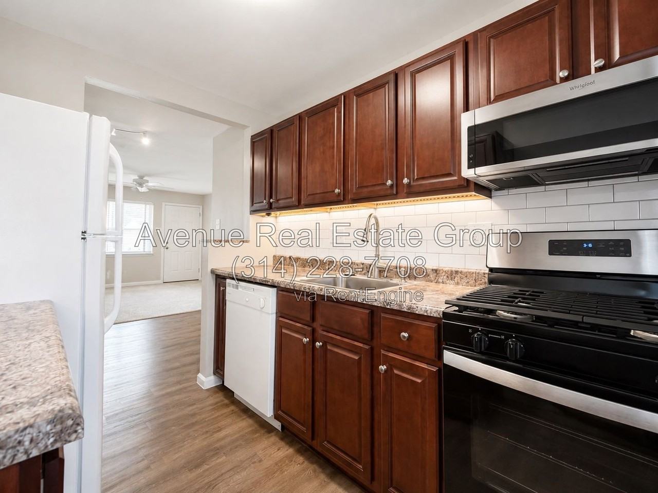 236 Solon Dr #C - Photo 4 of 8