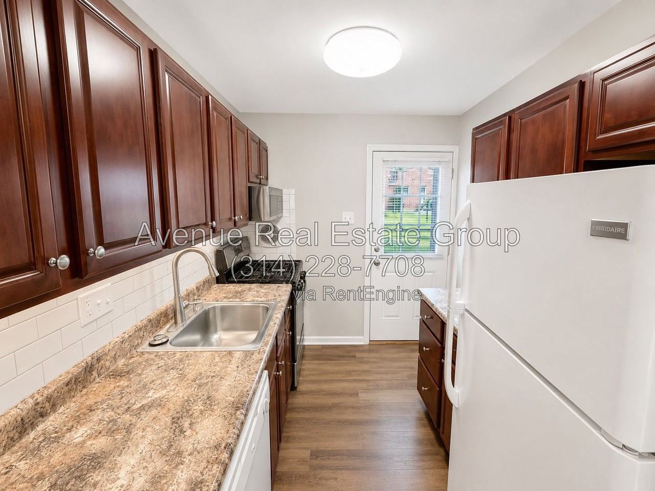236 Solon Dr #C - Photo 5 of 8