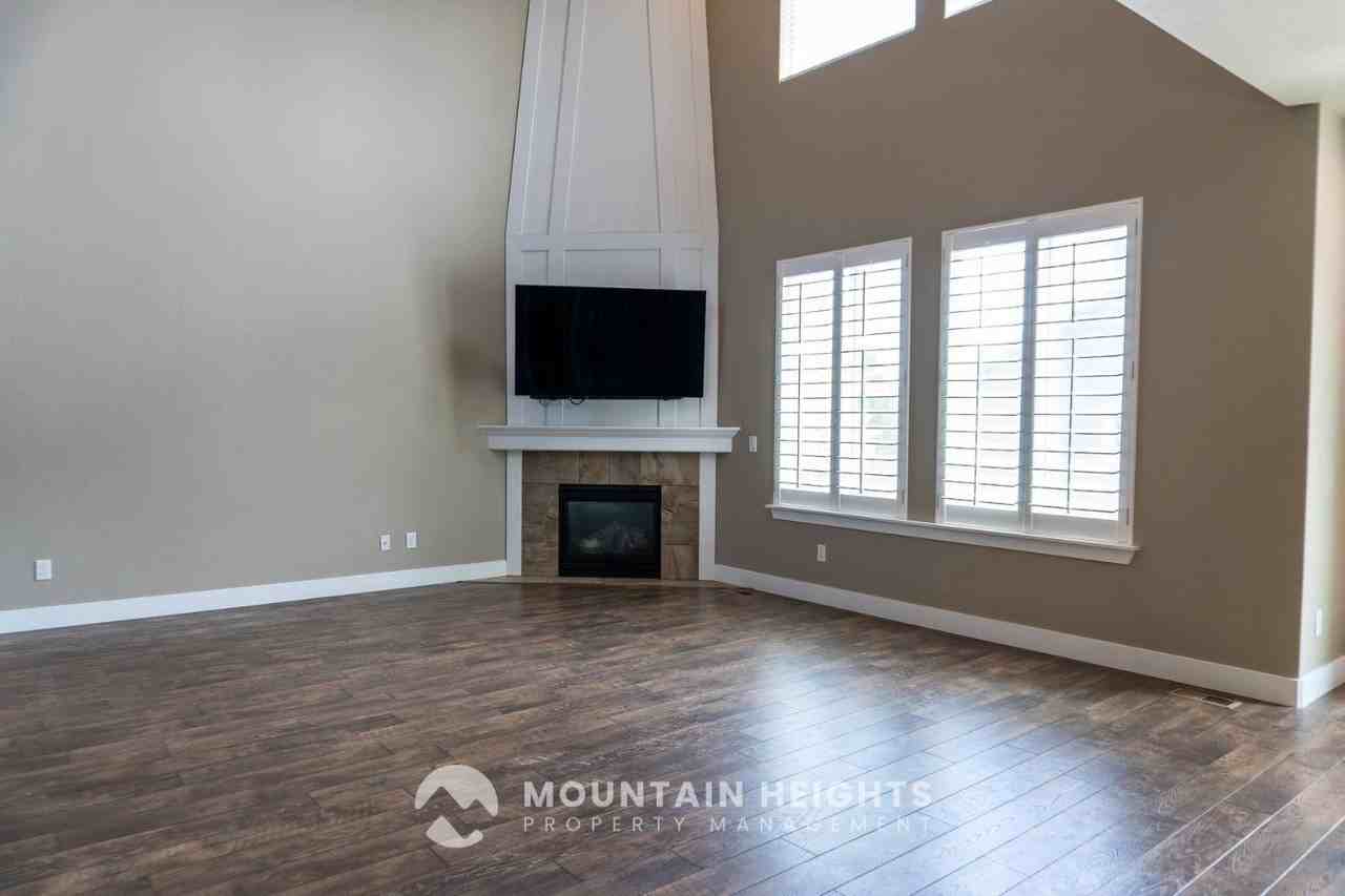3953 W Sand Lake Dr - Photo 7 of 46