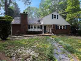 featured image of 3916 Lake Hills Rd