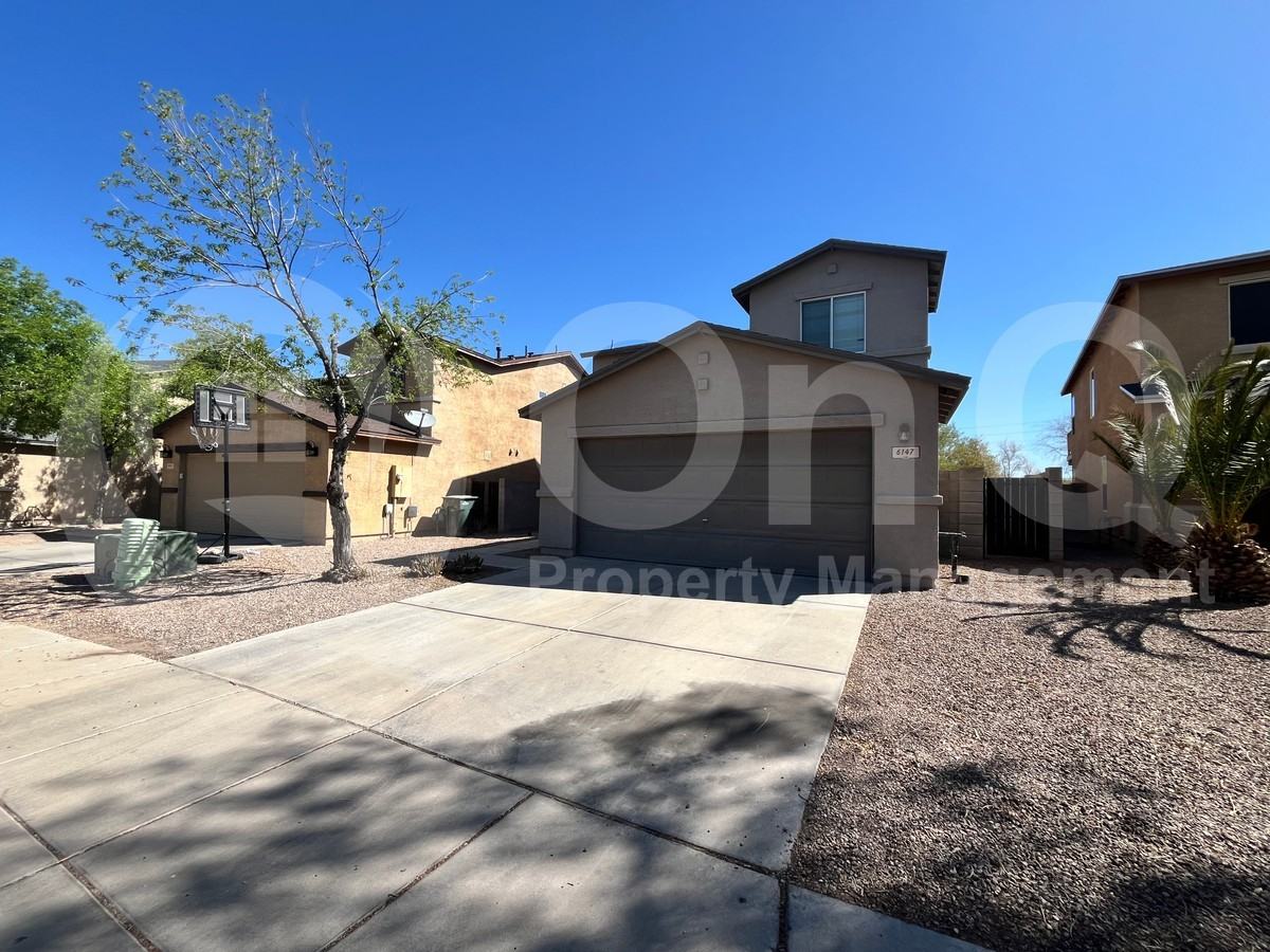 6147 S Earp Wash Ln - Photo 2 of 23