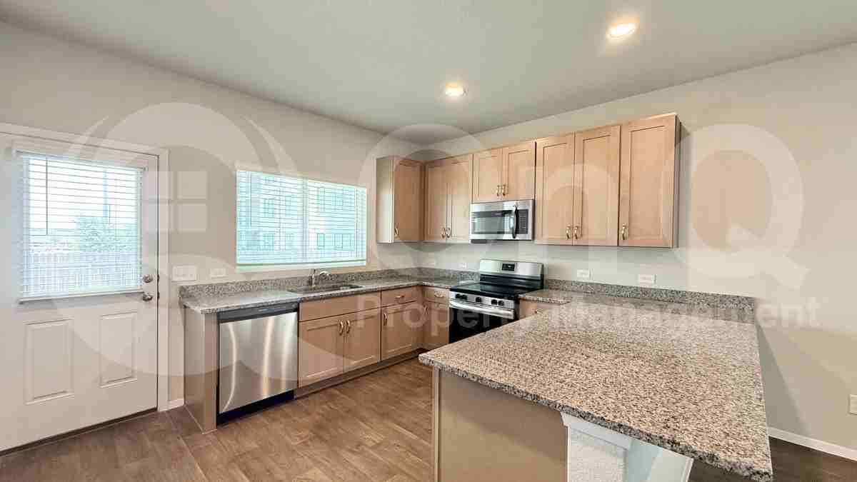 2501 Totley Rd - Photo 5 of 19