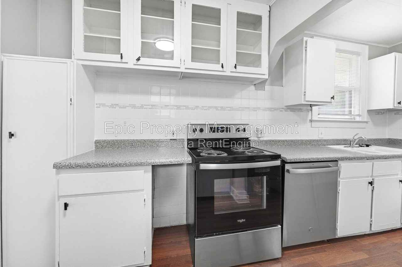 662 E Saratoga St - Photo 2 of 12