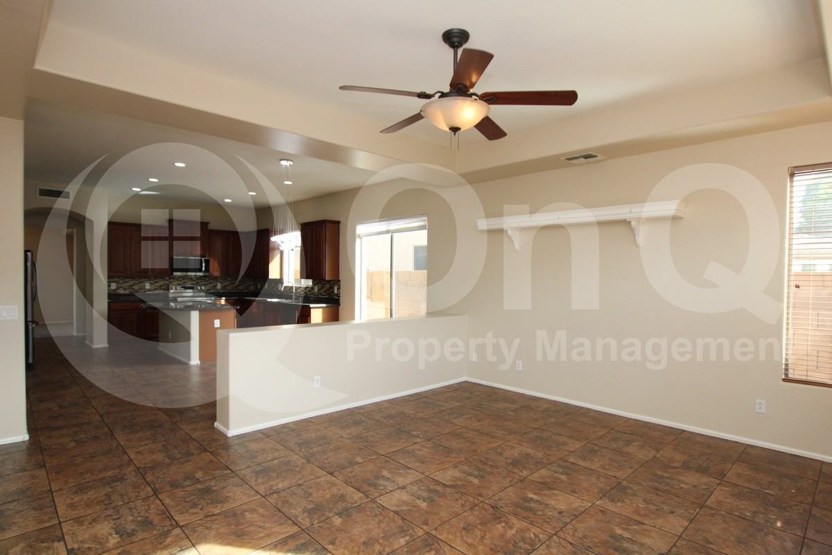 4226 E Buckboard Rd - Photo 4 of 32
