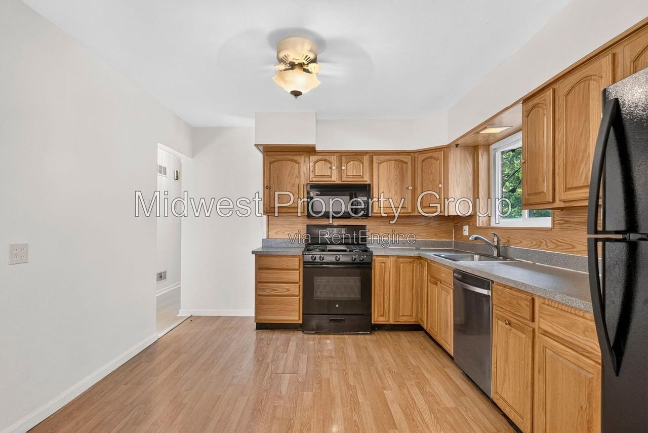 370 Gerald Ave - Photo 5 of 30