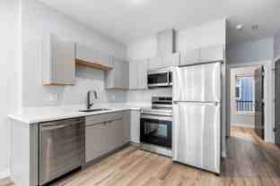 7150 N Greenwich Ave #9 - Photo 1 of 1