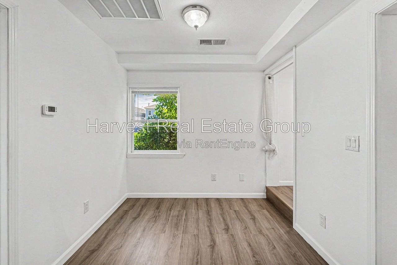812 Chester St - Photo 6 of 16