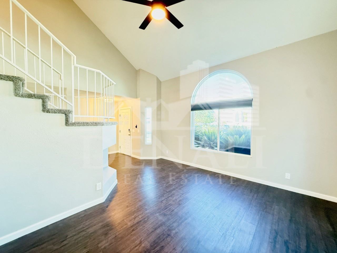 1114 S Surfside Dr - Photo 5 of 26