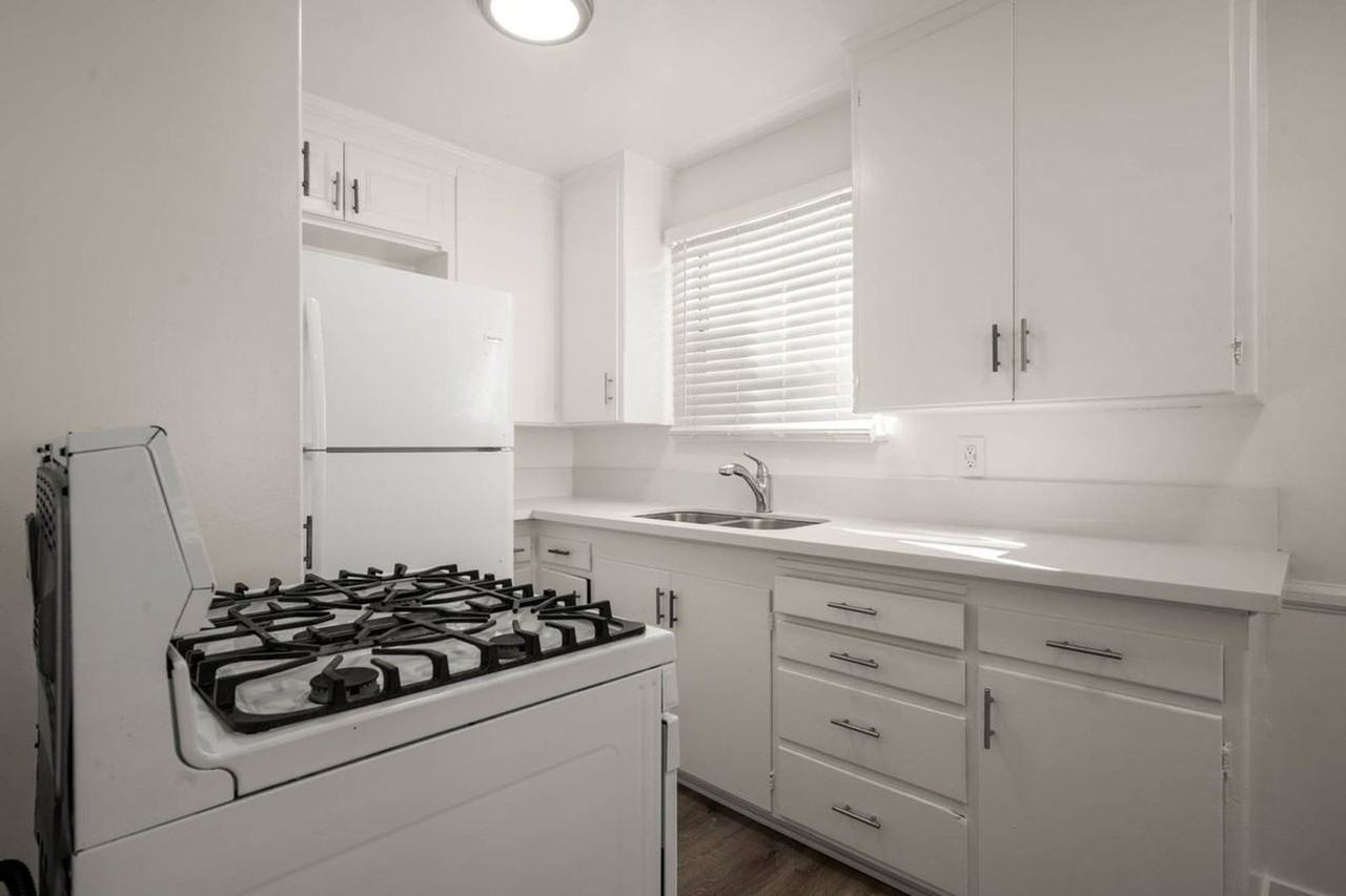 6050 10th Ave #1-2A - Photo 5 of 15