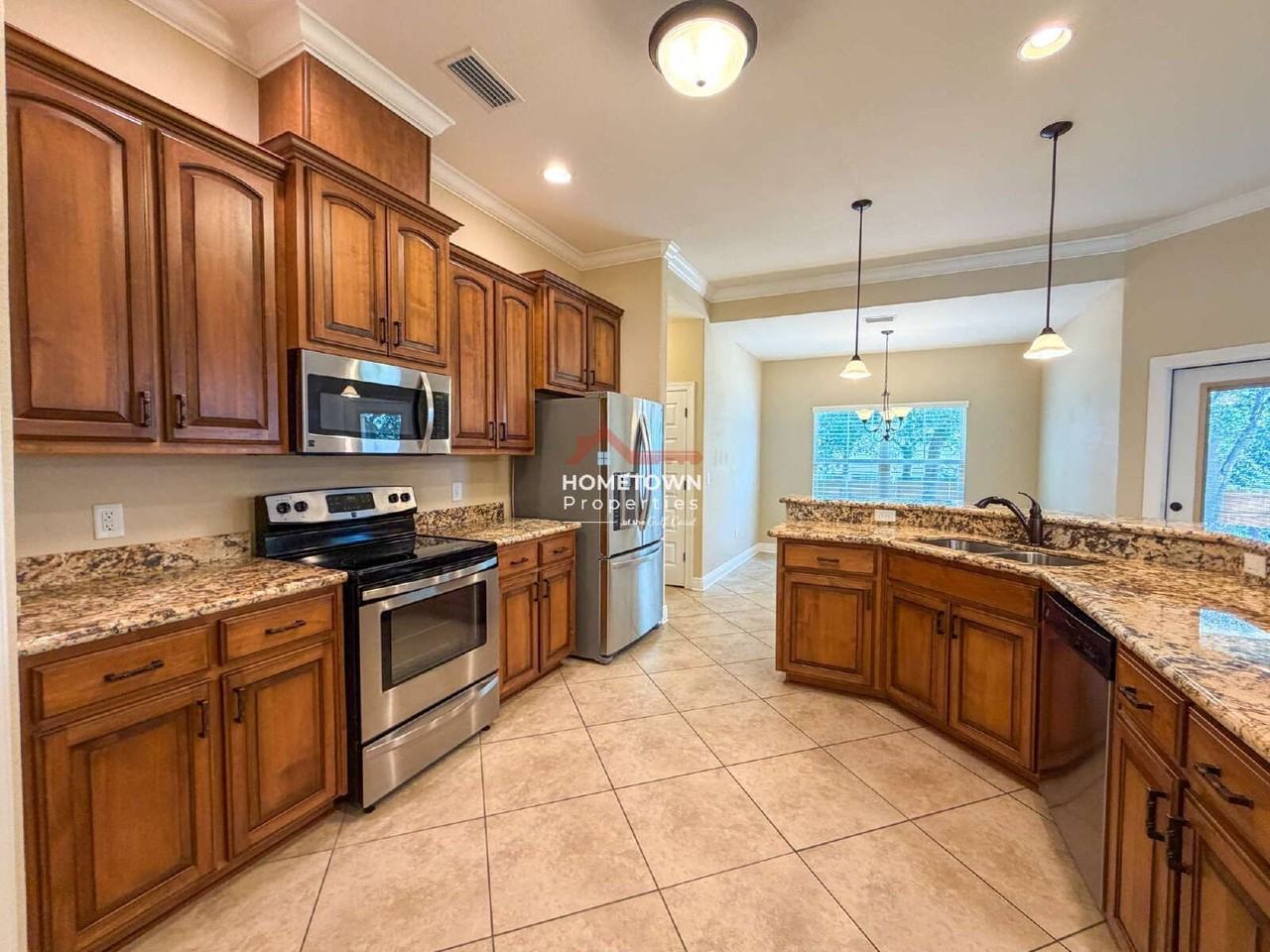 5573 Nate Ln - Photo 4 of 38