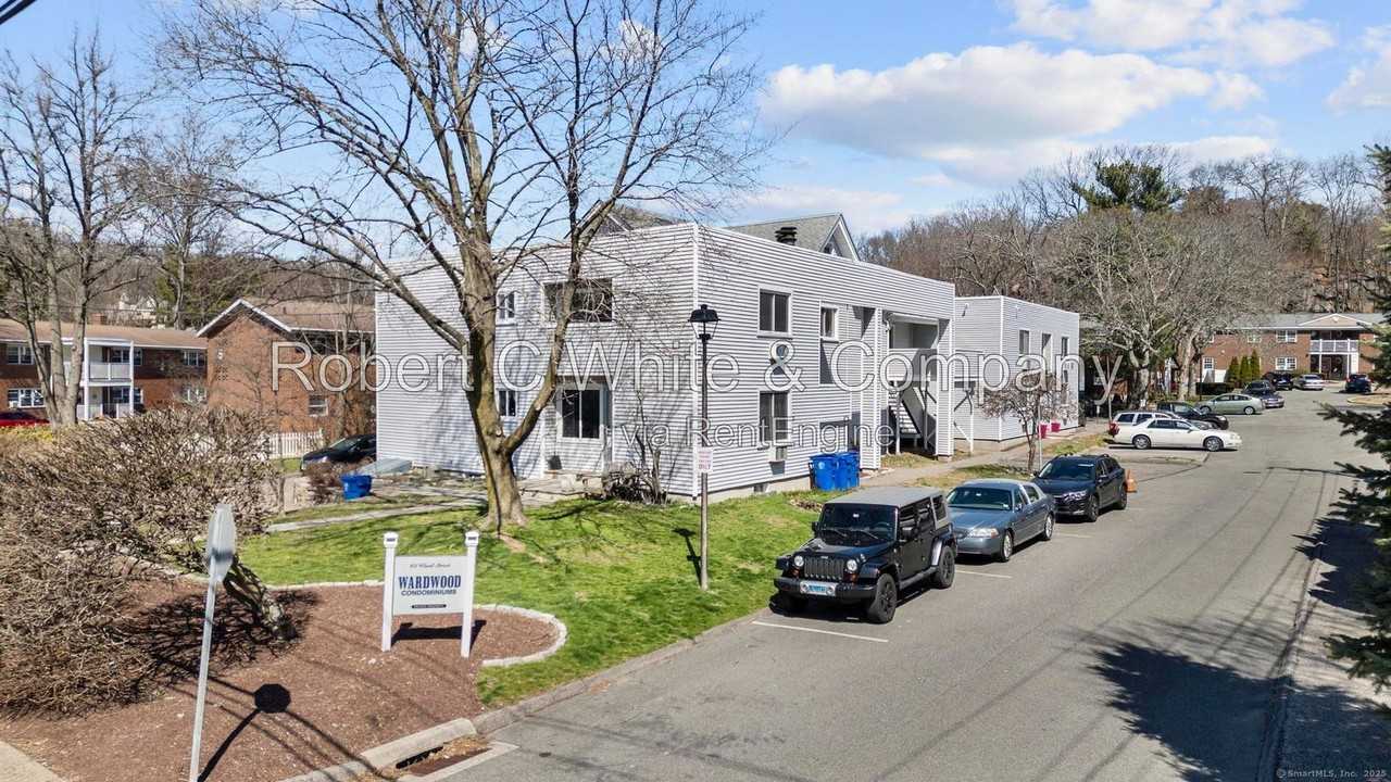 63 Ward St #2A - Photo 4 of 16