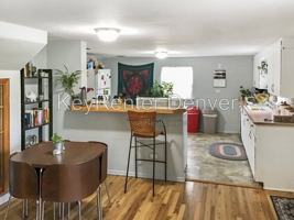 featured image of 812 5th St #C