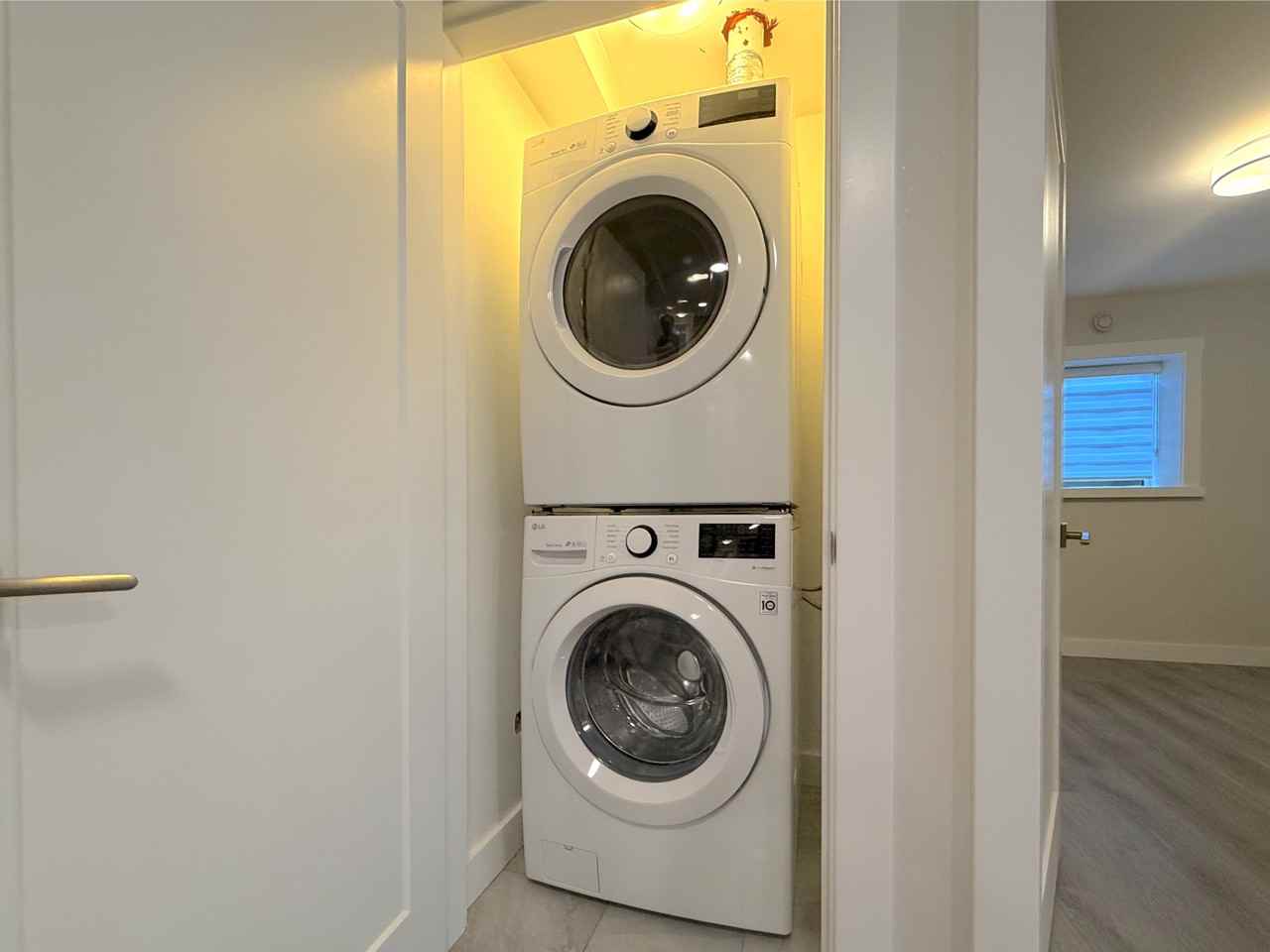 5040 Pioneer Ave - Photo 4 of 7