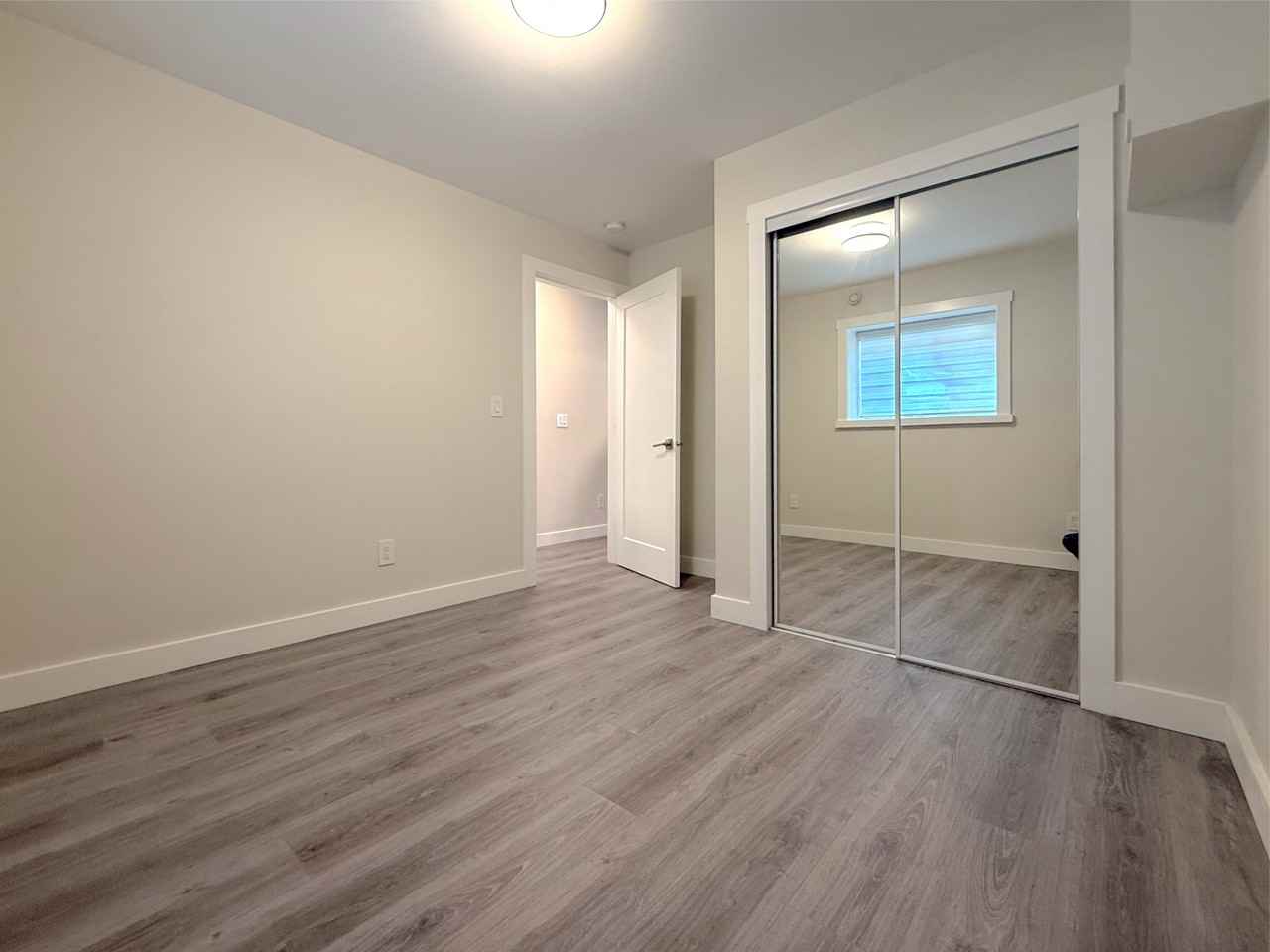 5040 Pioneer Ave - Photo 5 of 7