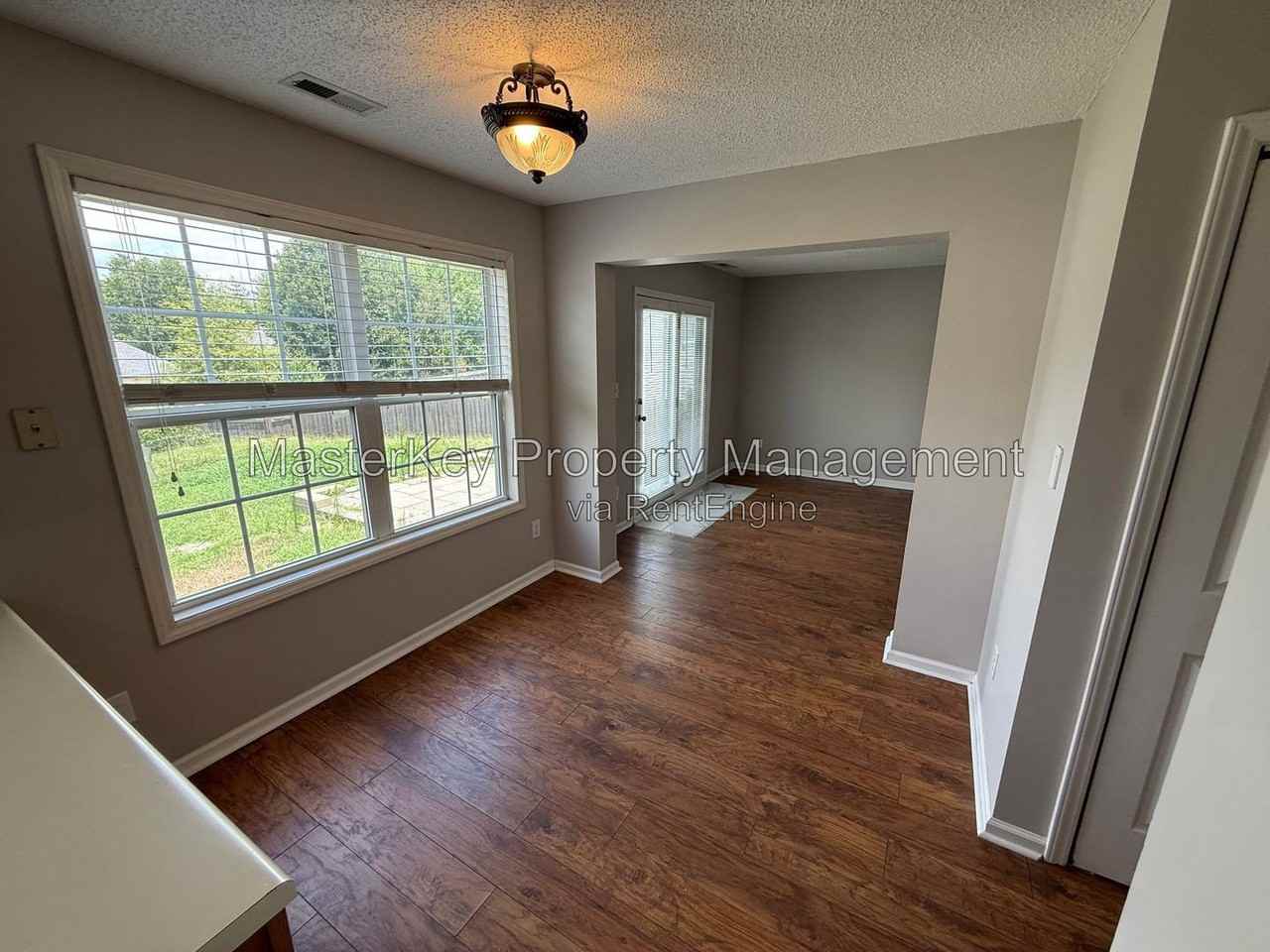 703 Swan Hill Ct - Photo 6 of 23